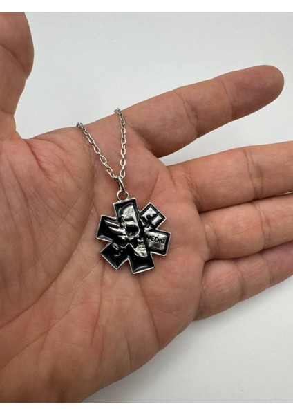 Paramedik Yıldızı Siyah Renk Tıbbi Sembol Unisex Kolye – Metal Zincirli