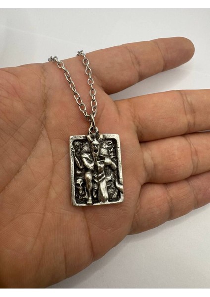 Steel Skull Satan Rectangular Şeytan Kurukafa Desen Unisex Metal Kolye – Metal Zincir