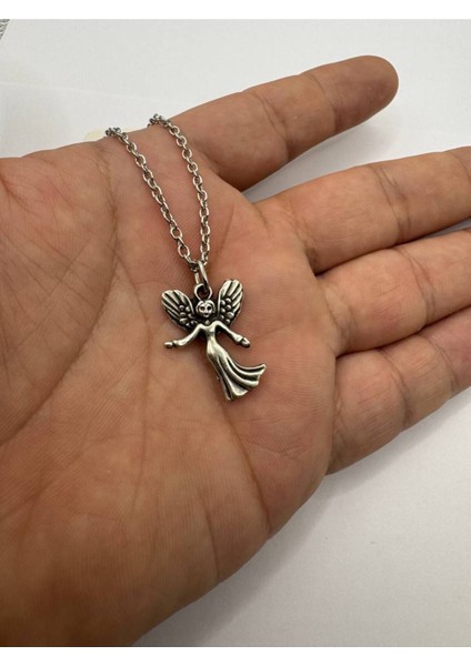Minimal Kanatlı Melek Desen Unisex Kolye – Metal Zarif Zincirli Koruyucu Takı