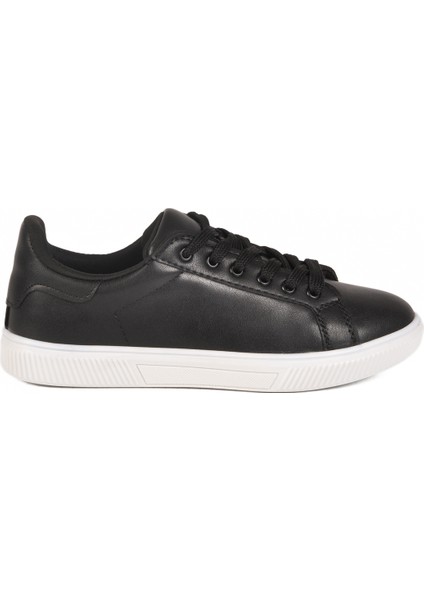 Siyah Beyaz Bağcıklı Kadın Spor Ayakkabı