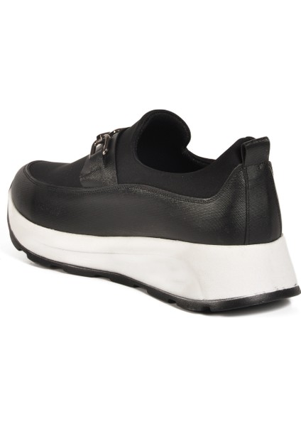 Siyah Beyaz Bağcıksız Kadın Casual Ayakkabı fırsatları