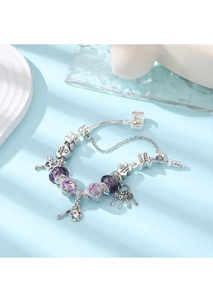 Pandora Tarz , Best Friend Sevgi Temalı Charmlı Bileklik, Ahşap Kutu Içerisinde fırsatları