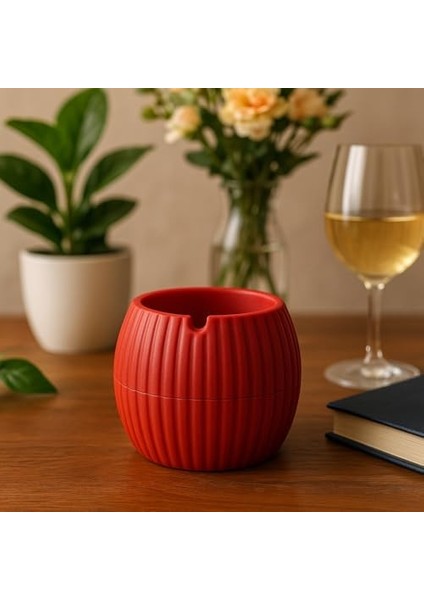 Store Dekoratif Içi Metal Hazneli Küllük, Rüzgar Geçirmez, Masa Üstü ve Bahçe Kullanımı, Şık Tasarım, Sigara Küllüğü (Kırmızı) modelleri