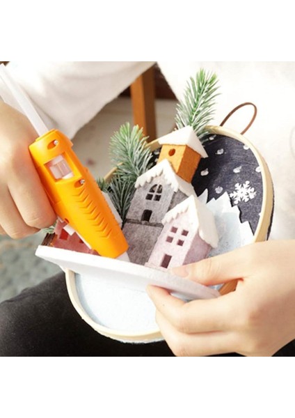 Beyaz Sıcak Silikon Çubuğu 11MM - 1kg (48 Adet) modelleri