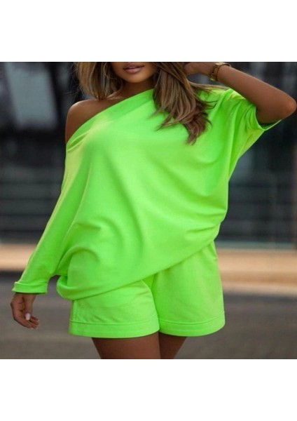 Kadın Kayık Yaka Salaş Iki Iplik Bluz ve Şort Ikili Takım