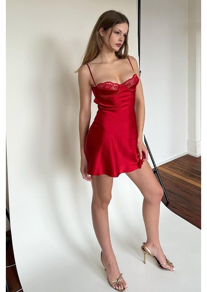 Kırmızı Saten Gecelik modelleri