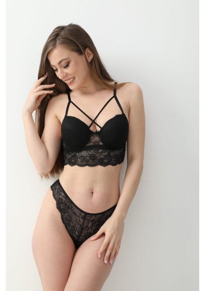 Büstiyer Siyah Takım fırsatları