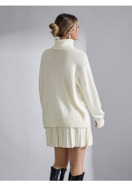 TKM0003 Kadın Pileli Etekli Balıkçı Yaka Triko Takım