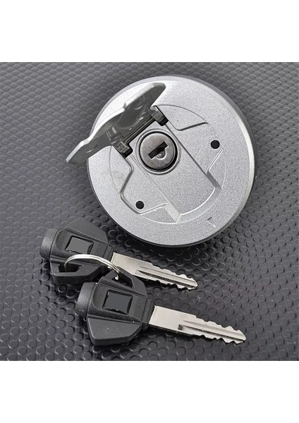 Suzuki VZ800 VZ1500 VZR1800 VZR1800Z VZR1800N GIXXER155 GSX150F 44200-34J00-000 Için Anahtarlı Yakıt Gaz Deposu Kapağı Kapağı (Yurt Dışından) indirimleri