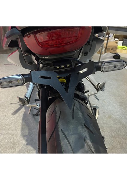 Motosiklet Arka Kısa Kuyruk Stoğu Plaka Tutucu Kuyruk Braketi LED Işık Honda CB650R CBR650R 2018-2020 (Yurt Dışından) fırsatları