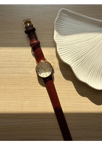 Retro Minimal Deri Kordon Vintage Kadın Kol Saati indirimleri
