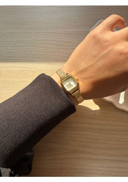 Retro Minimal Hasır Kordon Vintage Kadın Kol Saati