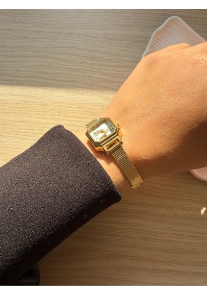 Retro Minimal Hasır Kordon Vintage Kadın Kol Saati indirimleri