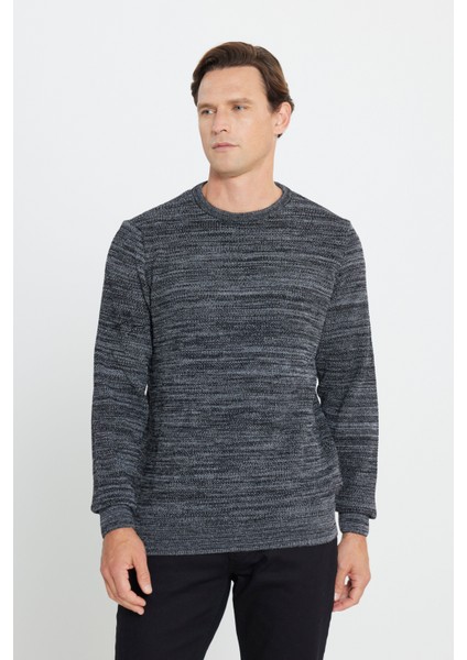 Erkek Siyah-gri Standart Fit Normal Kesim Bisiklet Yaka Desenli Triko Kazak