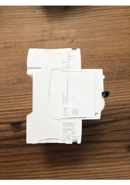 A9R50440 4×40 A 30MA Kaçak Akım Koruma Rölesi