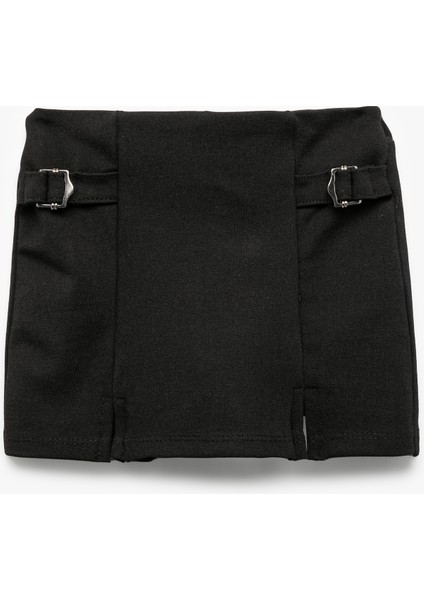 Viskon Karışımlı Kemerli Yırtmaç Detaylı Şort Etek