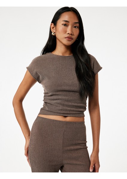 Bürümcük Kumaş Slim Fit Kısa Kollu Bisiklet Yaka Tişört