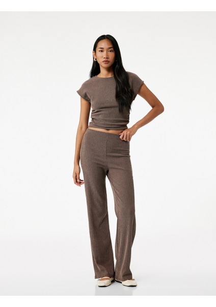 Bürümcük Kumaş Slim Fit Kısa Kollu Bisiklet Yaka Tişört fiyatları