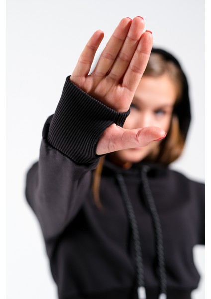 Kadın Kapüşonlu Crop Sweatshirt