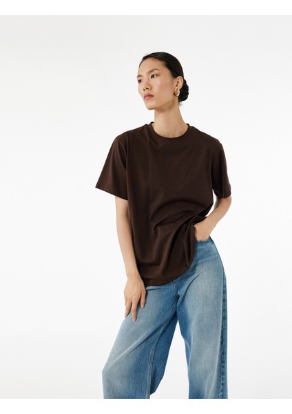 Kısa Kollu Bisiklet Yaka Pamuklu Basic Oversize Tişört fiyatları