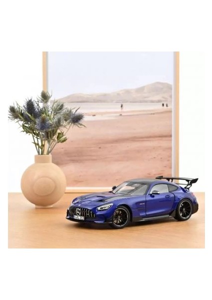 1/18 Mercedes-Amg Gt Black Series 2021 Blue Metallic modelleri