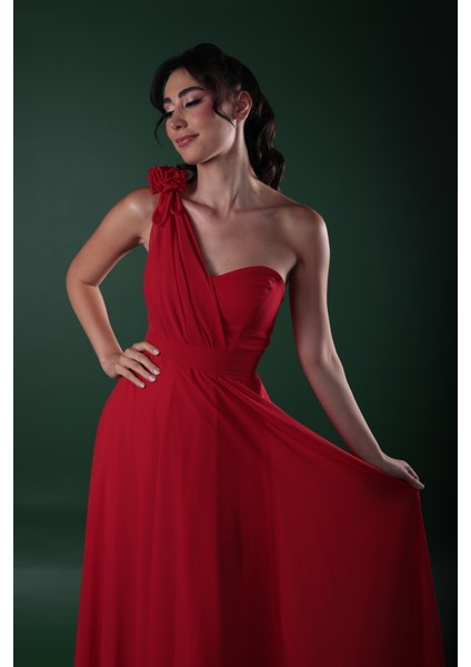 Kalp Yaka Çiçek Detaylı Şifon Tek Omuz Abiye Elbise modelleri