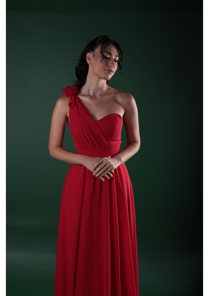 Kalp Yaka Çiçek Detaylı Şifon Tek Omuz Abiye Elbise fırsatları