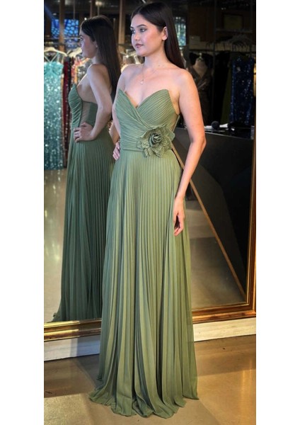 Olive Straplez Yaka Çiçek Detaylı Kloş Etekli Tül Uzun Abiye Elbise 11003 fiyatları