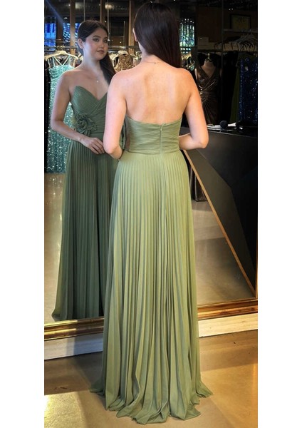 Olive Straplez Yaka Çiçek Detaylı Kloş Etekli Tül Uzun Abiye Elbise 11003 indirimleri