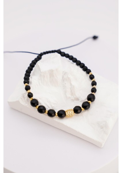 Ayarlanabilir Siyah Oniks Taşlı 14 Ayar Altın Dorika Detaylı Bileklik – Şık ve Unisex Tasarım fiyatları