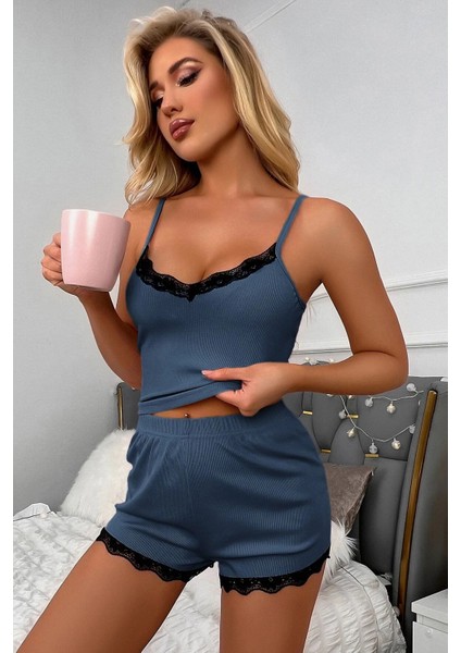 Kadın Lacivert Alt ve Üst Dantel Detaylı Şortlu Gecelik Takımı fırsatları