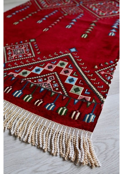 Kilim Desenli Astarlı Lüks Seccade S1020 Krımızı indirimleri