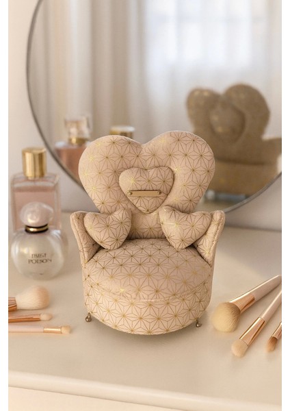 Berjer Figürlü Kadife Desenli Takı Bijuteri Mücevher Kutusu Biblo 16cm Krem Ithal Ürün