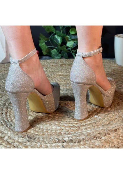 Gece Işıltılı Platform Topuklu Ayakkabı M1425 fırsatları