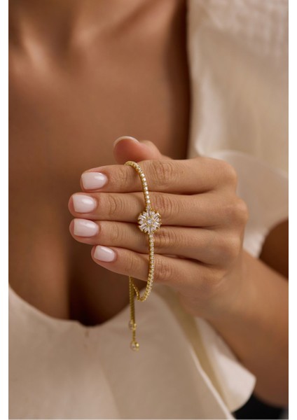 925 Ayar Gümüş Gold Kaplama Ayarlanabilir Asansörlü Su Yolu Çiçek Model Bileklik fiyatları