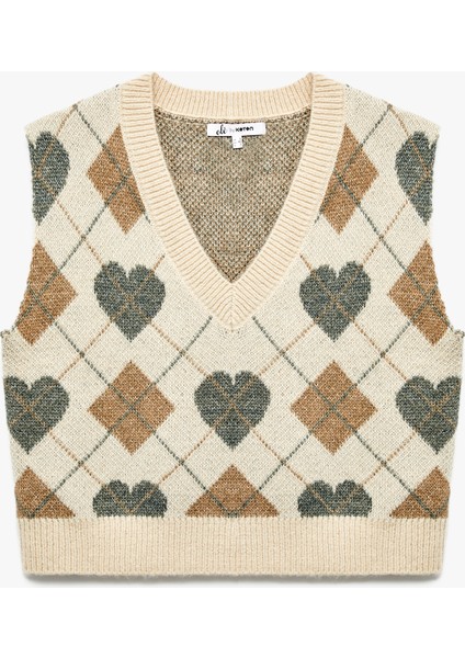 Kalp Desenli V Yaka Kolsuz Triko Süveter modelleri