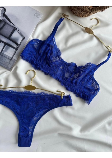 Kadın Lacivert Dantelli Iç Çamaşır Takımı