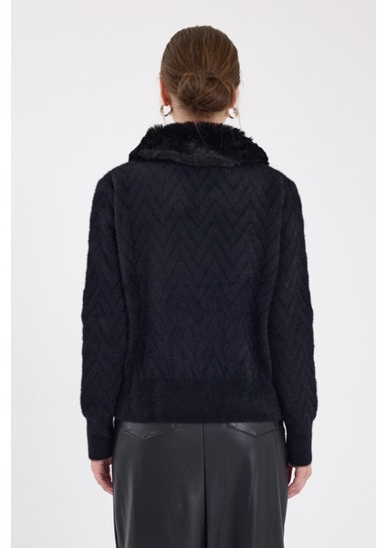 Siyah Yaka Kürk Detaylı Kadın Hırka 6680 indirimleri