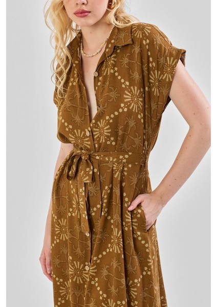 Kadın Desenli Kuşak Detaylı Gömlek Elbise Yağ Yeşiil fiyatları