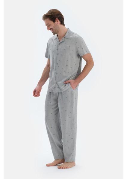 Gri Mıkroprınt Baskılı Kısa Kolu Cepli Dokuma Gömlek modelleri