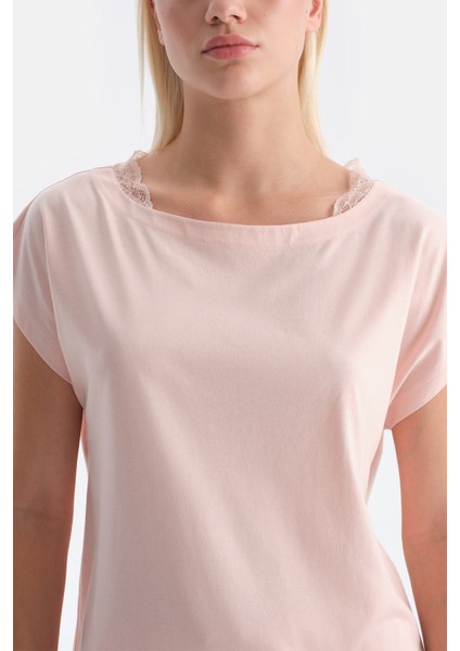 Dantel Detaylı Kayık Yaka Tişört Pantolon Takım indirimleri