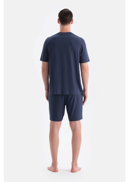 Kısa Kollu Pat ve Cep Detaylı Üçlü Takım