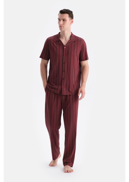 Kısa Kollu Çizgili Gömlek Pantolon Takım