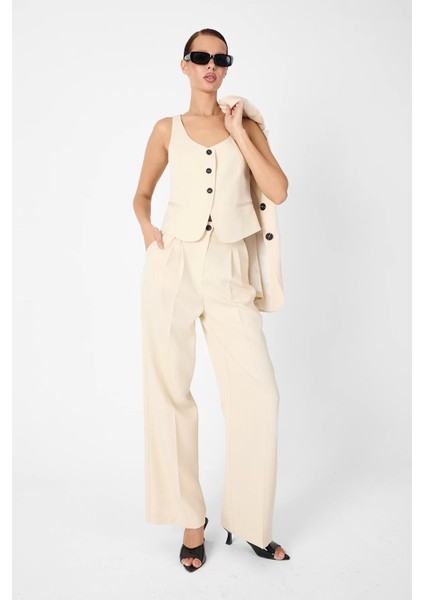 Kadın Yelek, Ceket ve Pantolonlu Üçlü Takım - Krem fiyatları