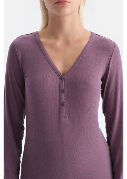 Uzun Kollu V Yaka Kaşkorse Tişört Pantolon Takım indirimleri