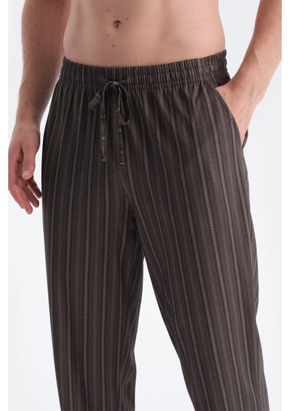 Uzun Kollu Pat ve Cep Detaylı Tişört Pantolon Takım