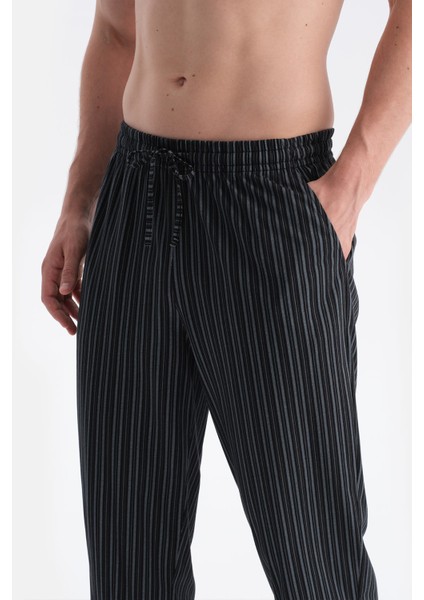 Kısa Kollu Çizgili Gömlek Pantolon Takım