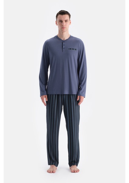 Uzun Kollu Pat ve Cep Detaylı Tişört Pantolon Takım fırsatları