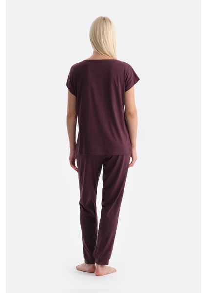 Kayık Yaka Kısa Kollu Tişört Pantolon Takım fiyatları