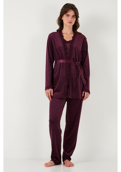 Regular Fit Dantelli Yumuşak Dokulu Sabahlıklı Kadife Pijama Takımı Bayan Pijama Takımı 6095545W4 fiyatları